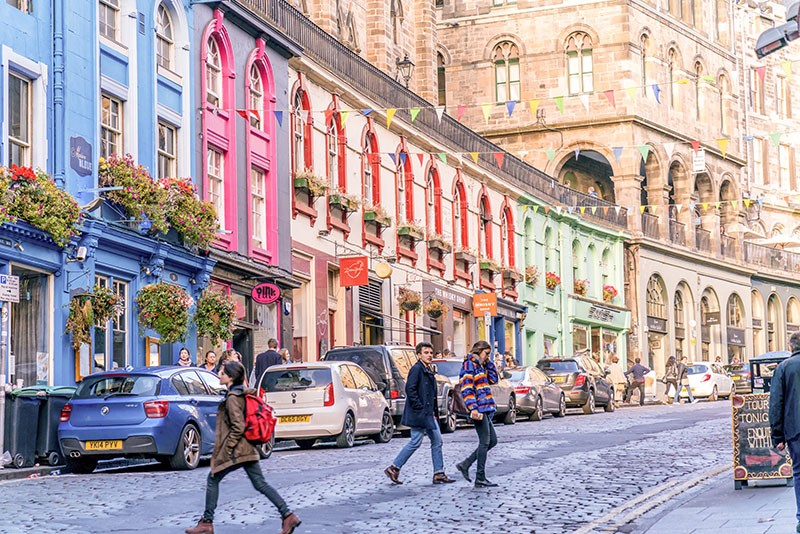 Victoria Street in Edinburgh