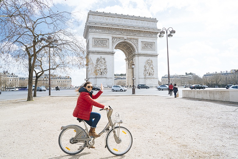 Arc de triomphe bikes sale