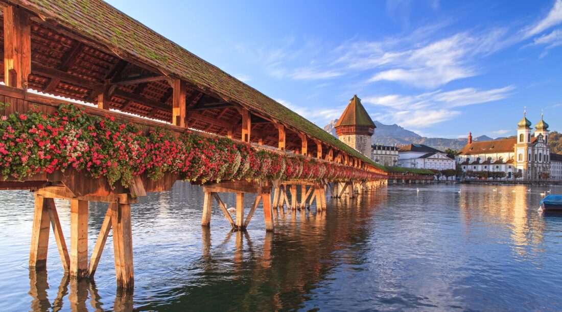 3 tourist attractions in switzerland