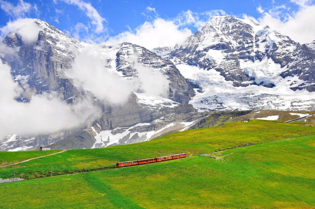 Switzerland-Known-for-Jungfrau-1100x730